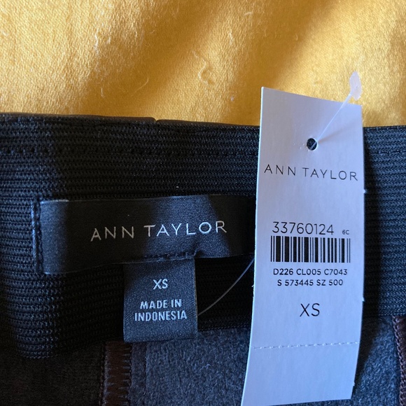 Faux leather pants NWT XS - Picture 5 of 6